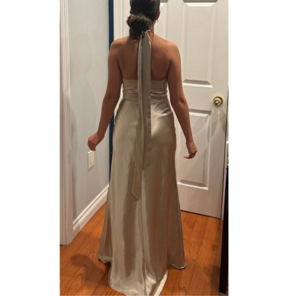 Evening Gown - Picture 4 of 6